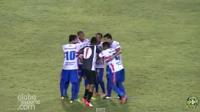 شجار لاعبان برازيليان من نفس الفريق
