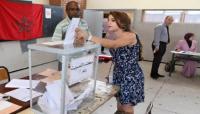 الإعفاء من واجبات تنبر البطاقة الوطنية والأفضلية لولوج الوظيفة العمومية...هذا ما قد ينتظر الشباب لتحفيزهم على التصويت في الانتخابات القادمة