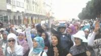 مشاركة نسائية فعالة في المسيرة التضامنية مع الشعب المصري بالرباط