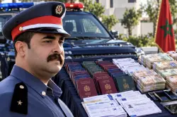 درك مراكش يطيح بشخص نصب على أكثر من 30 ضحية بعقود عمل وهمية