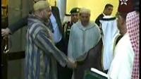 لحظة وصول محمد السادس الى السعودية لمشاركة في الفمة المغربية الخليجية