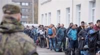 حزب ميركل يطالب بزيادة فاعلية الرقابة على اللاجئين في ألمانيا