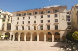 محاكمة إسباني أهان سيدة مغربية داخل مركز صحي