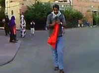 تمزيق علم المغرب