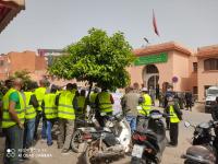 بالفيديو..تجار بني ملال يغلقون المحلات وينظمون مسيرة احتجاجية رافضة للمساهمة المهنية
