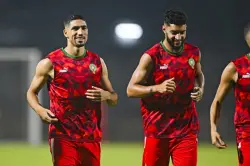 لماذا شملت تحقيقات "الكاف" لاعبي الفريق الوطني حكيمي والصيباري؟