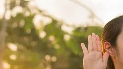 هل نمتلك أكثر من خمس حواس؟ العلماء يعيدون تعريف إدراكنا للعالم