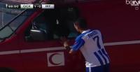 فوزي عبد الغني يحتفل بتسجيل هدف لاتحاد طنجة بطريقة طريفة