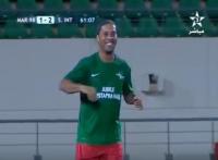 رونالدينهو يبهر الجميع بهدف رائع في مرمى فوهامي