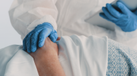 رجل نجا من موت سريري يتحدث عن عالم الآخرة