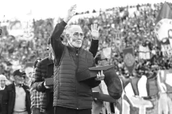 أحد أبطال كأس إفريقيا 1976 .. وفاة الدولي المغربي السابق أحمد مجاهد