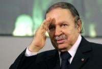 بوتفليقة يحاصر الاحتقان الشعبي بالحد من سلطاته