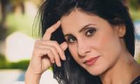 الفنانة "أسماء الخمليشي" تضطر للعودة إلى المغرب بعد تلقيها خبرا صادما