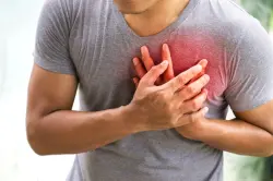 دراسة تحذر: هذه أخطاء يومية في منتصف العمر تزيد خطر أمراض القلب