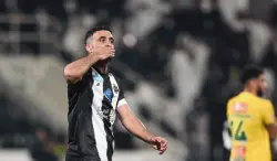 عبد الرزاق حمدالله يتزعّم تمرد لاعبي الشباب