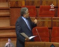 الرميد: توقيف المركبات داخل الطريق السيار مخالف للقانون