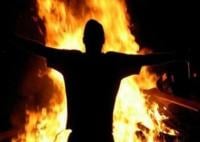 يحدث الآن: شخص يضرم النار في جسده بأكادير وينقل في حالة حرجة في اتجاه المستشفى
