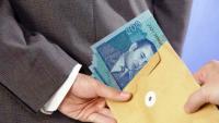 عون سلطة يسقط في فخ رشوة بقيمة 5000 درهم و"القايد" يضبطه متلبسا