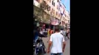 مشاجرة عنيفة في حي شعبي بالسيوف