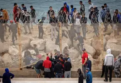 النزيف مستمر.. بين الأمل والموت، شباب المغرب يقامرون بحياتهم لعبور سبتة المحتلة
