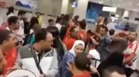 بالفيديو: الجماهير المغربية تصل لمصر لمساندة الوداد في النهائي ضد الأهلي