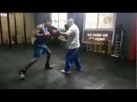 البطل العالمي محمد الربيعي في تداريب قاسية