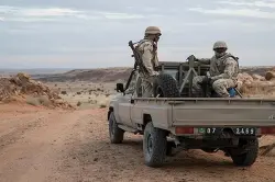 الجيش الموريتاني يشتبك مع جنود جزائريين وعدد من مرتزقة البوليساريو