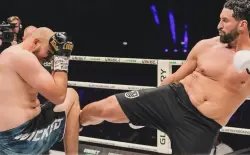 الحظ يخذل المقاتل المغربي.. بن صديق ينسحب من نزال "الغلوري" بعد إصابة صادمة