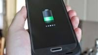 احذر.. 12 برنامجا وتطبيقا يدمر بطارية هاتفك