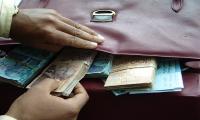 انفراد: الرواية الكاملة لاعتقال مسؤول ولائي كبير بمراكش متلبسا بـ 12 مليون كرشوة