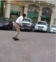 السماء تمطر نقودا في دبي