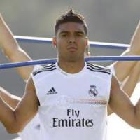 كرة القدم أنقذت نجم ريال مدريد من حياة "التسول"!
