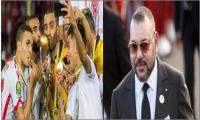الملك يستقبل الوداد قبل المغادرة الى مونديال الأندية (صور)