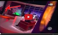 فضيحة رشيد شو : شخص في الكواليس ينظم تصفيقات الجمهور