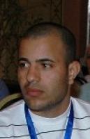 ما بين السياسة والنضال؟