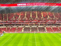 وكالة أنباء أجنبية تسلط الضوء ظاهرة جمهور الماكلة والسيلفيات في كأس إفريقيا بالمغرب