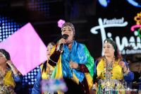 الفنانة فاطمة تباعمرنت تثور في وجه مسؤولي مدينة أكادير بمهرجان تيميثار وتوجه لهم خطابا لاذعا‎