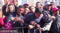 .. بالفيديو: فوضى بيع التذاكر قبل الديربي