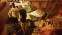 خطير .. سيارة  تقتل شابا ببني ملال فوق الرصيف (صورة حصرية)