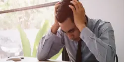 دراسة تُحذر:التوتر المزمن يضعف المناعة ويفتح الطريق أمام نمو السرطان