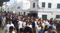 جنازة مهيبة للشاب عبد الرحمن الذي أضرم النار في جسده بباب سبتة احتجاجا على الجمارك