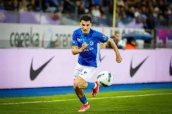 الدولي المغربي الواحدي يقود جينك للفوز في الدوري البلجيكي
