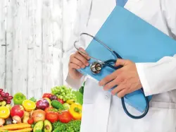 هل يمكن علاج السرطان باتباع أنظمة غذائية قاسية؟