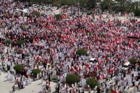 المعارضة في البحرين تطالب باستقالة الحكومة قبل أيّ حوار 