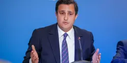 عوكاشا: الأغلبية الحكومية نتاج انتخابات نزيهة.. والتشكيك فيها امتداد لصدمة سياسية لم تُستوعب بعد