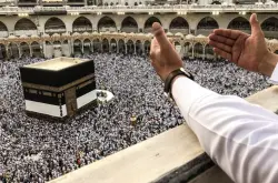 هام للراغبين في أداء العمرة.. خدمة جديدة من السعودية لتسهيل إجراءات الحجز
