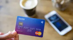 ثورة مالية في الأفق.. هل يطيح العملاق Revolut باحتكار لوبي الأبناك المغربية؟