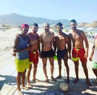 بعد مراكش..نجم الأسود "أمرابط" يمضي إجازته بهذه المدينة الشمالية