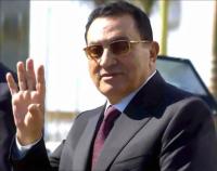 وضع الرئيس المصري الأسبق حسني مبارك تحت الإقامة الجبرية