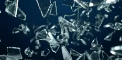 وهم الزجاج.. اضطراب غريب جعل مرضى يعتقدون أنهم قابلون للكسر